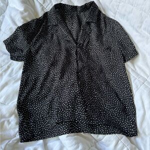 Lulu’s polka dot blouse